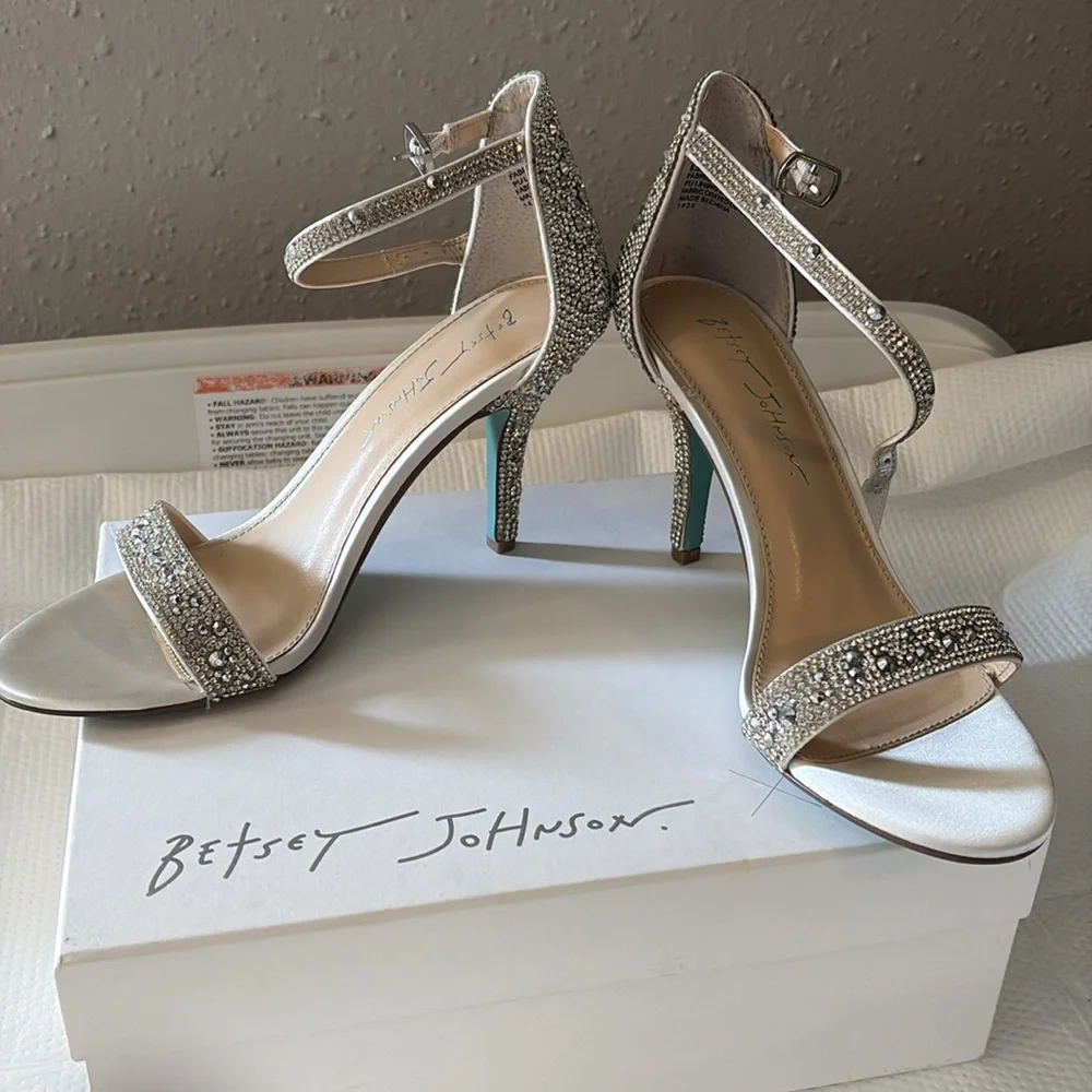 Betsey Johnson x David’s Bridal Heels